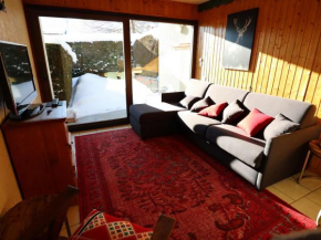 Appartement Central avec Jardin Privatif aux Gets, Proche Commerces et Pistes - FR-1-623-236